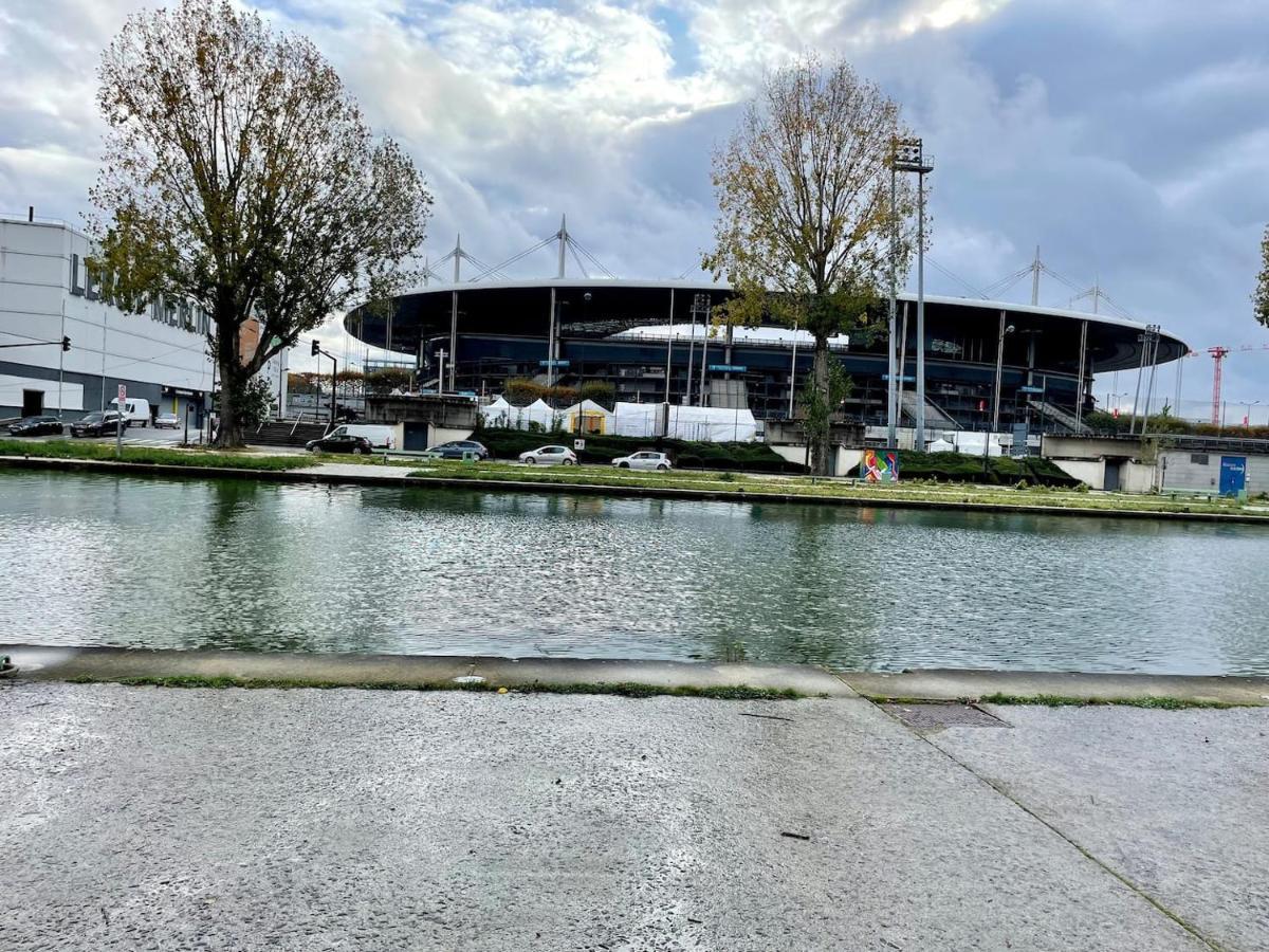 Wifi- Stade De France- Basilique Cathedrale Monsejourasaintdenis Luaran gambar